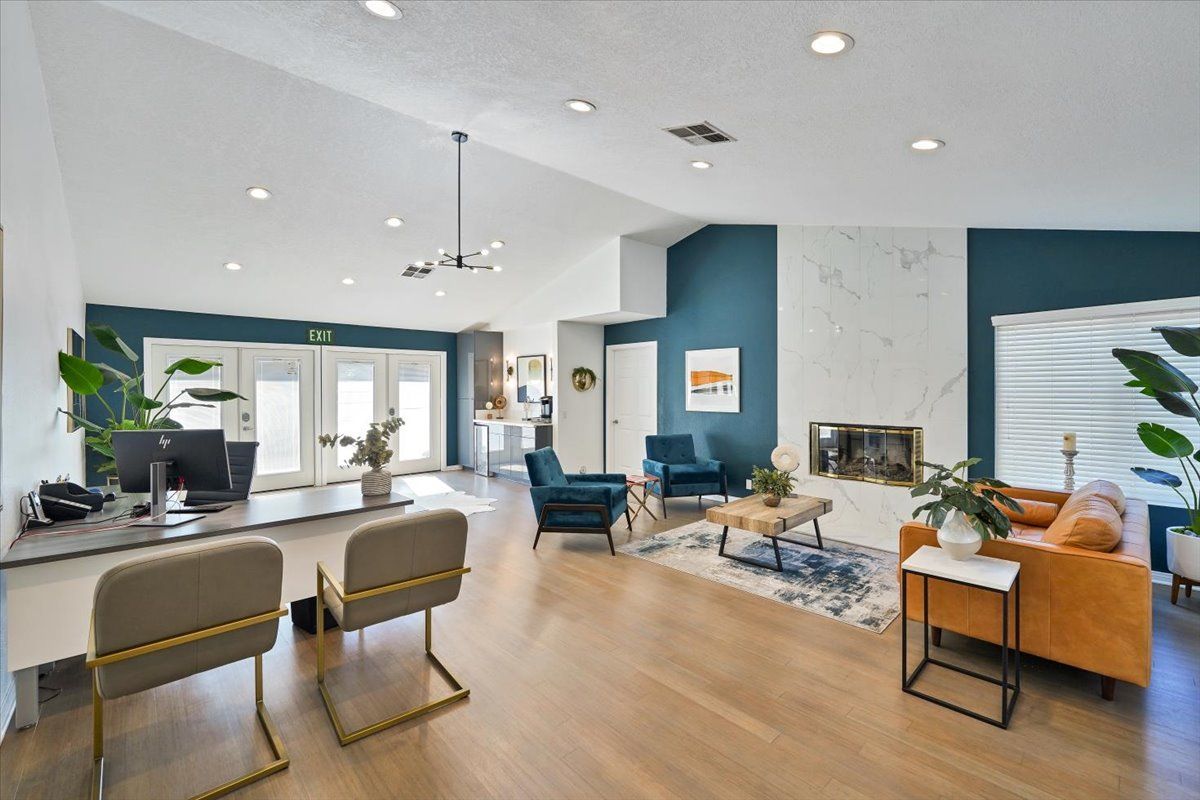 Interior Photo of Le Med - Leasing Office
