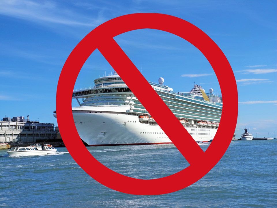 Kreuzfahrt fällt aus