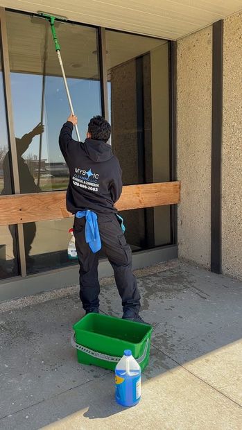 cleaning company in Madison, WI