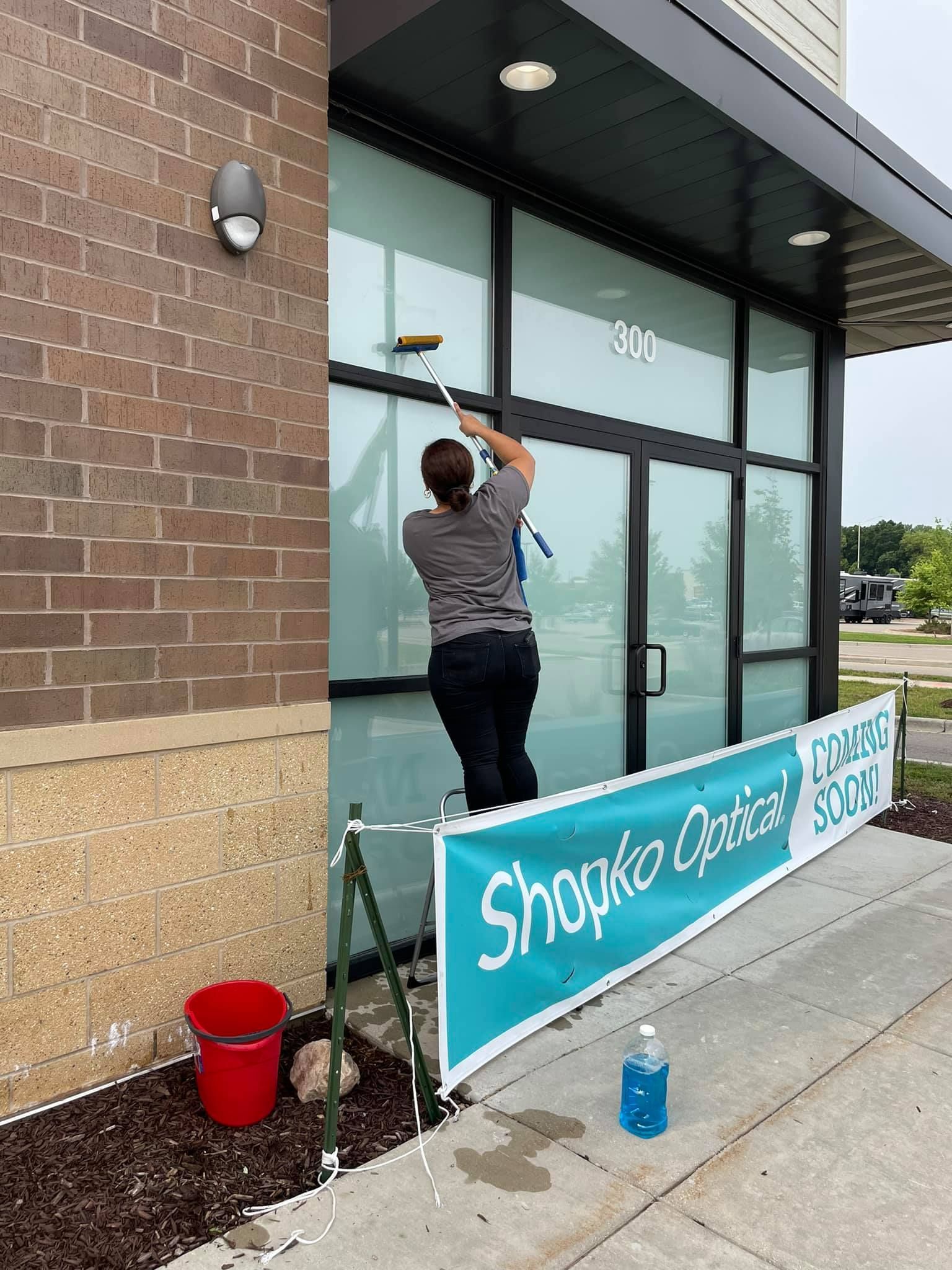 commercial cleaning company waunakee, wi