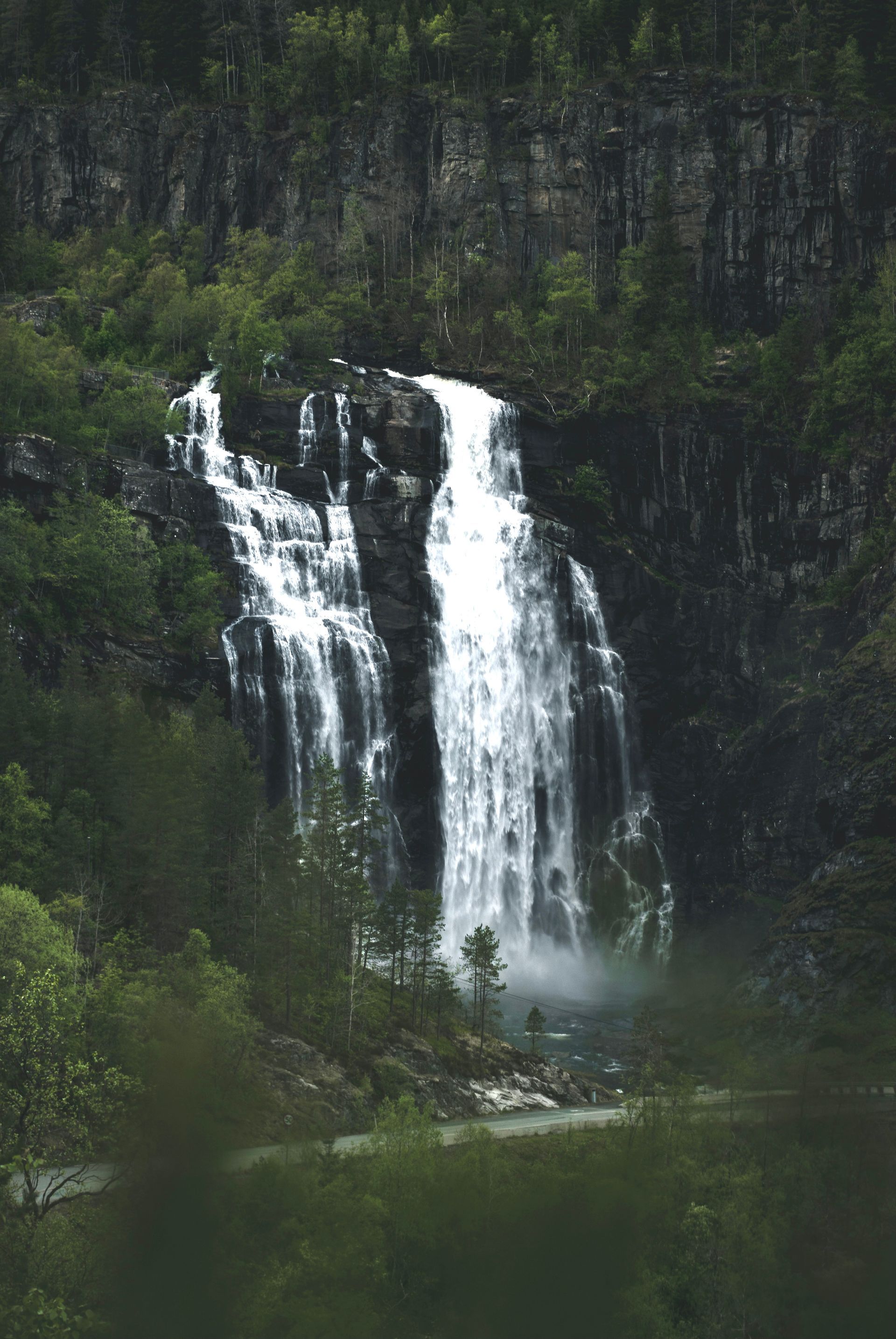Skjervsfossen in Granvin.