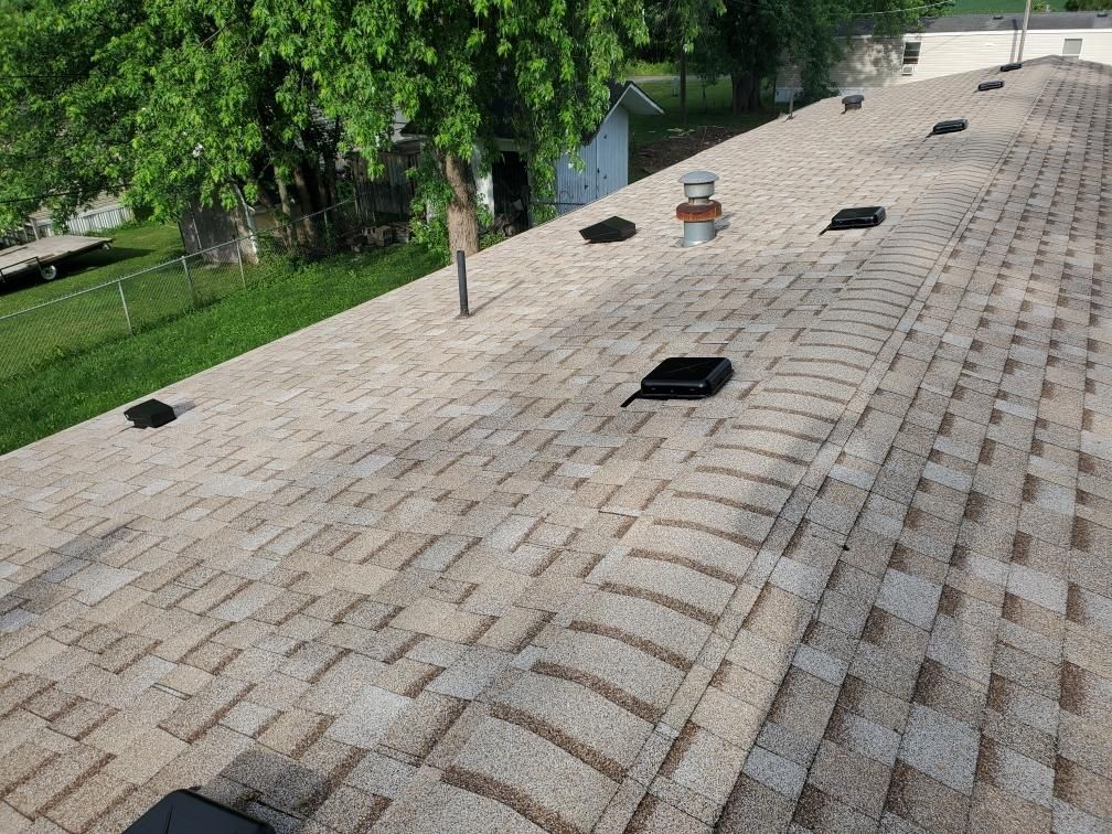 Roof replacement in Watseka, IL