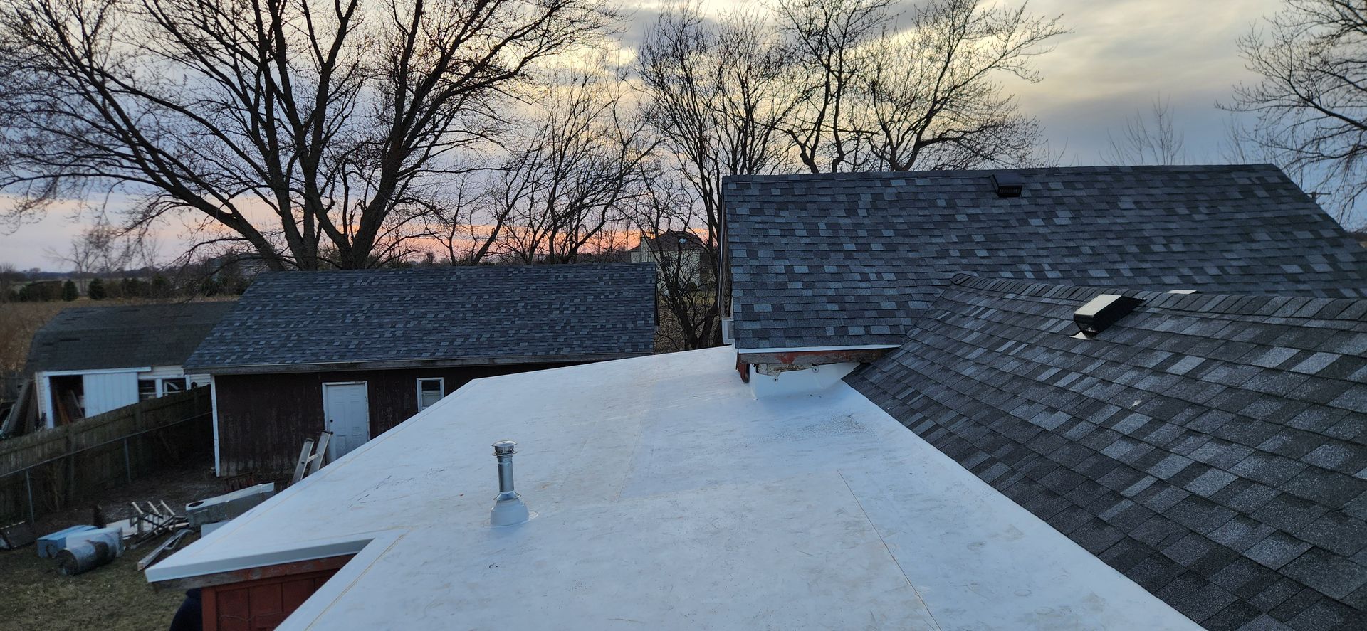 Roof replacement near Kankakee, IL