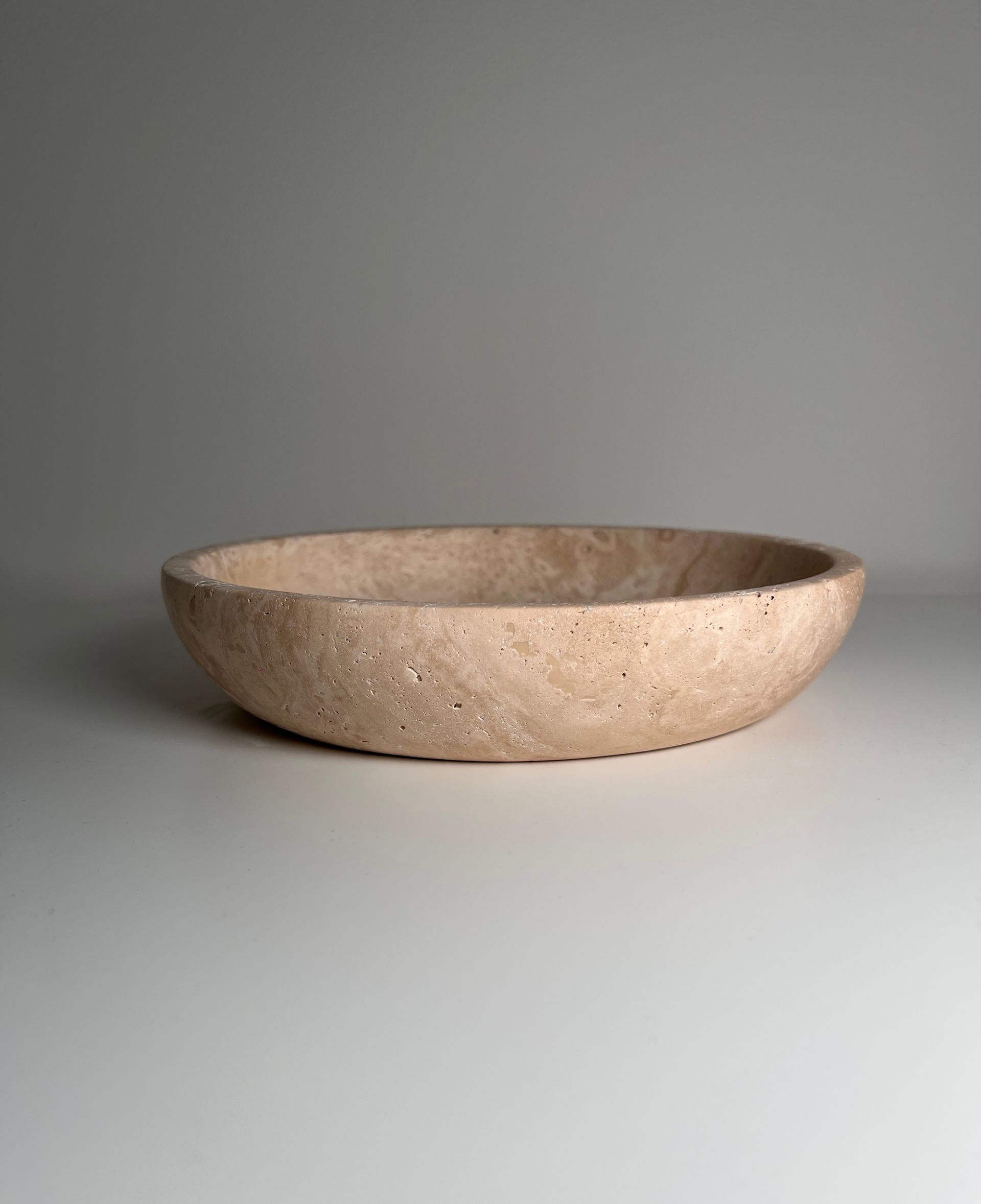 Travertine Bowl 'Venus'