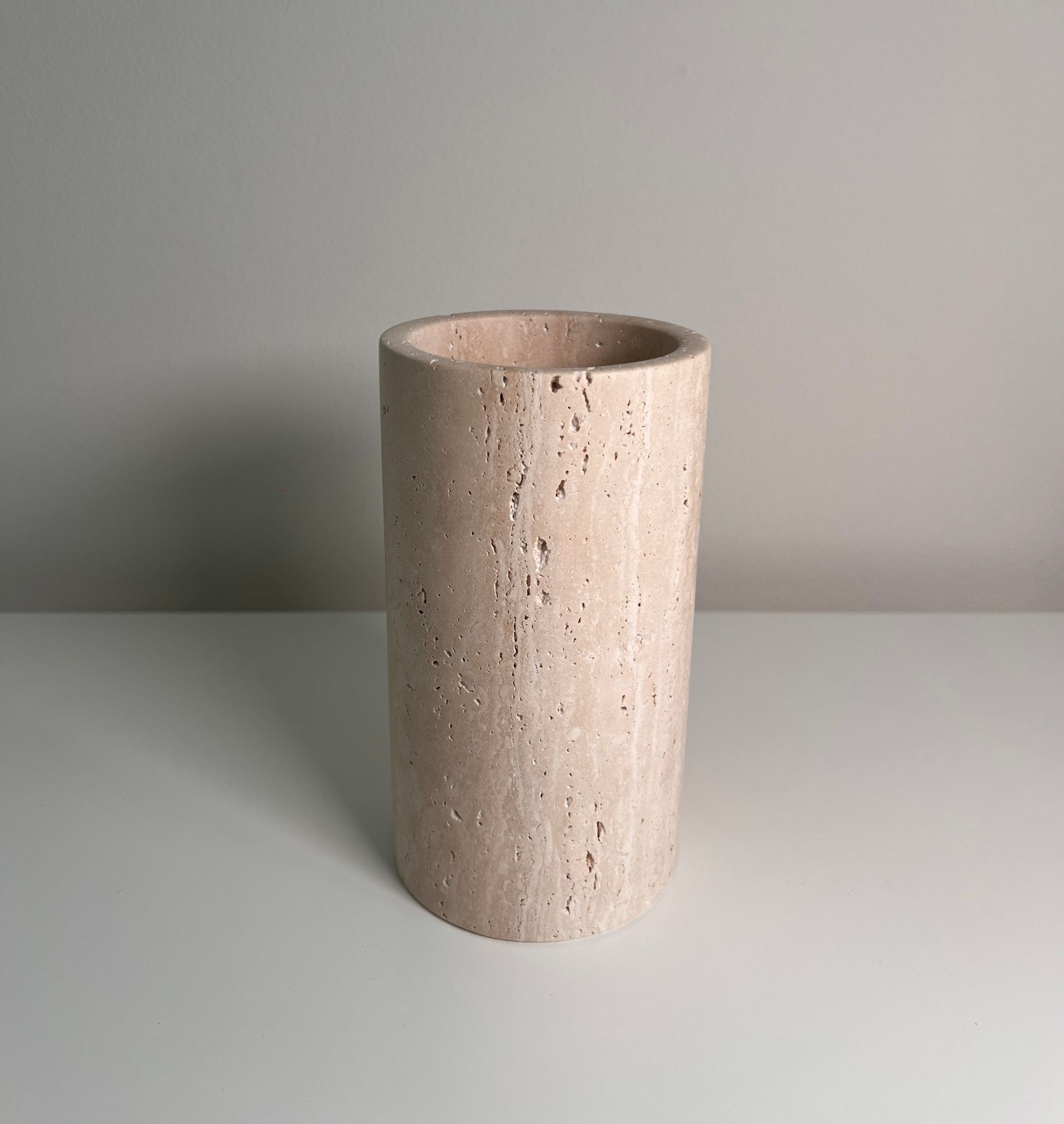 Travertine Vase  'Stretto'