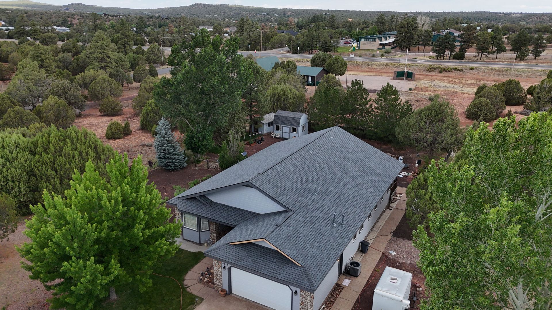 Show Low Roofing