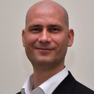 Dr. Jan Seyfarth