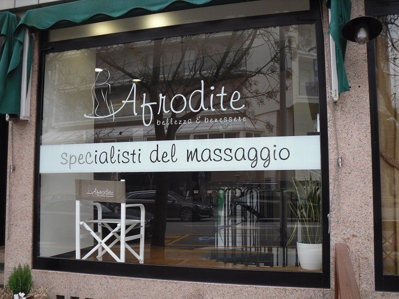 Vetrina del centro massaggi