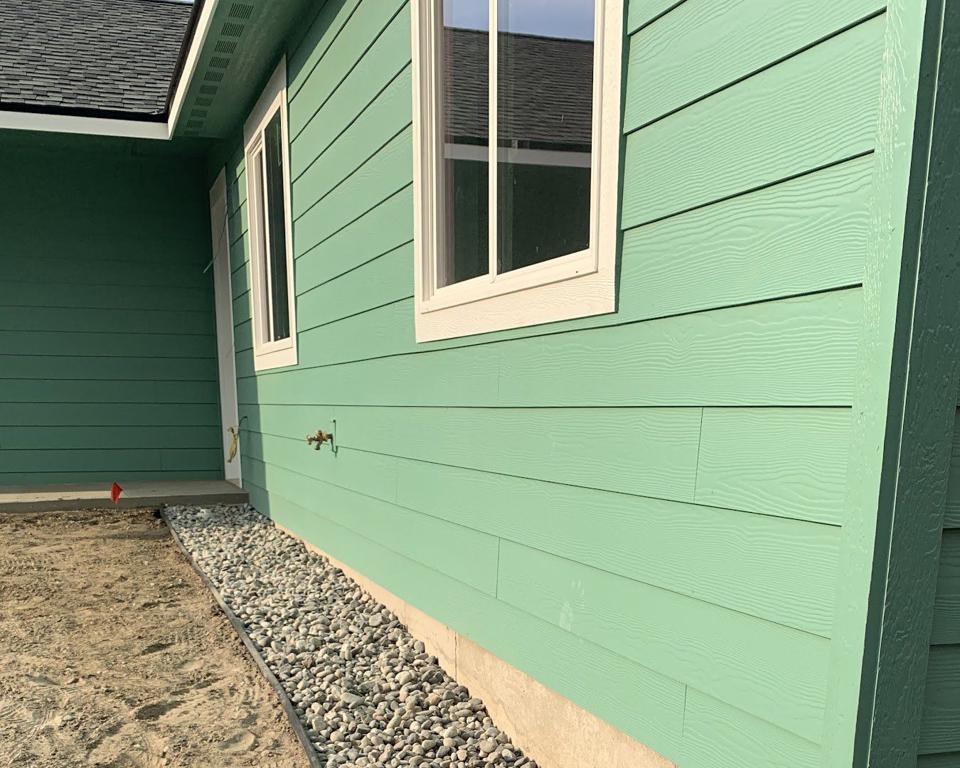 Green Painted Fiber Cement Siding Wenatchee