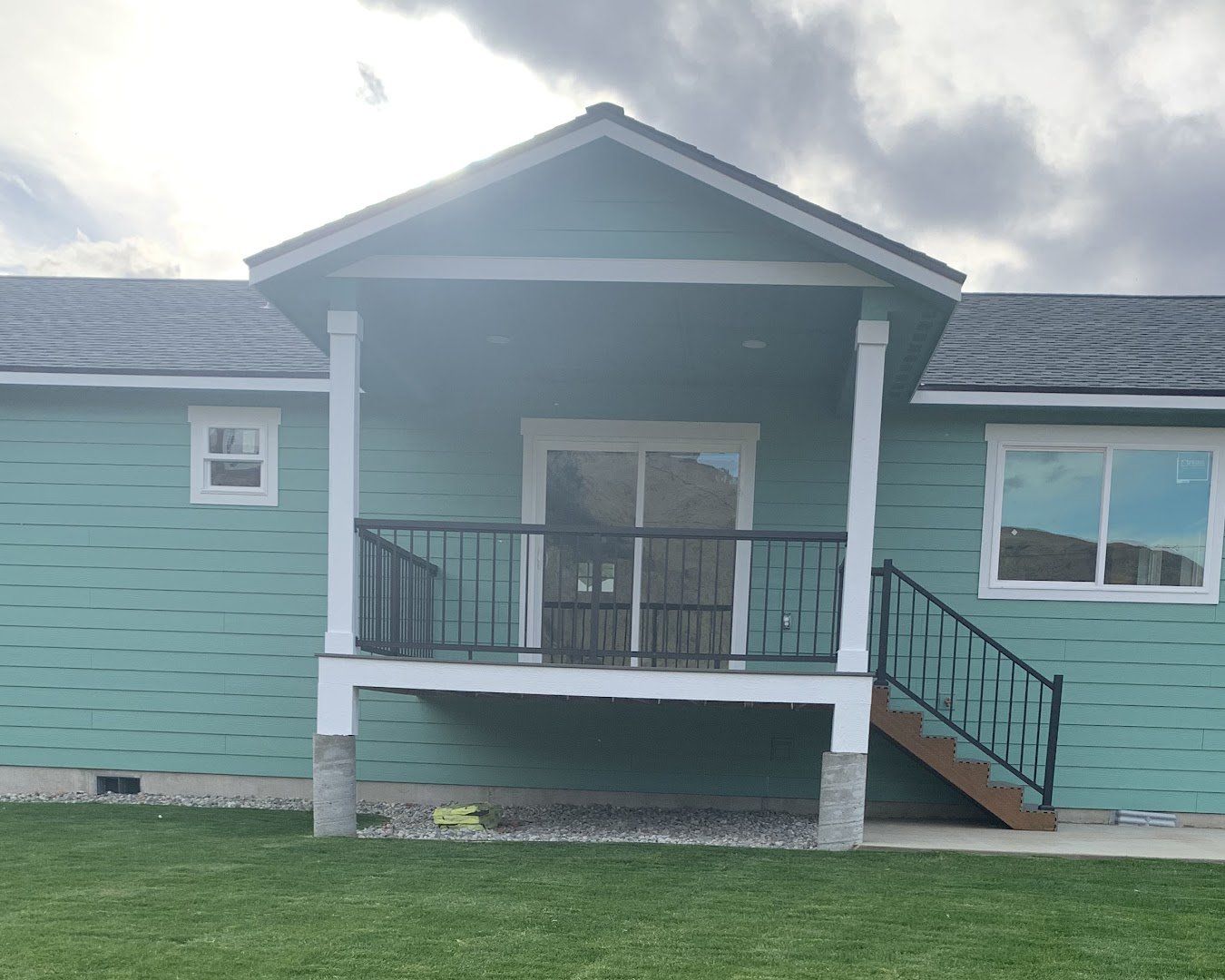 Green Painted Fiber Cement Siding Wenatchee