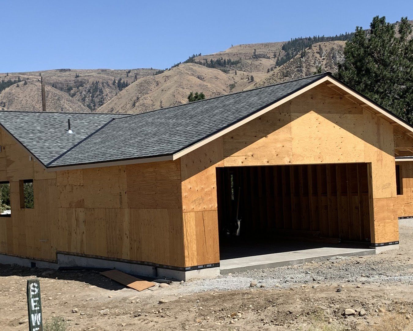 Decorative Asphalt Shingle Roofing in Wenatchee