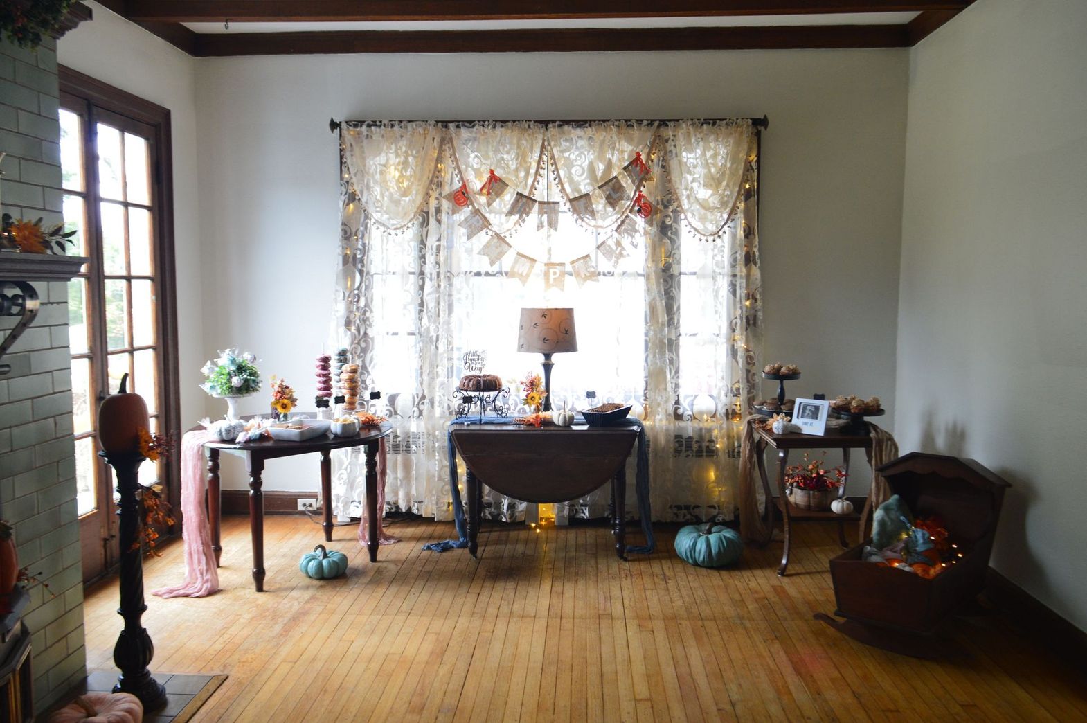 a room with a table and a sign that says ' i love you ' on it
