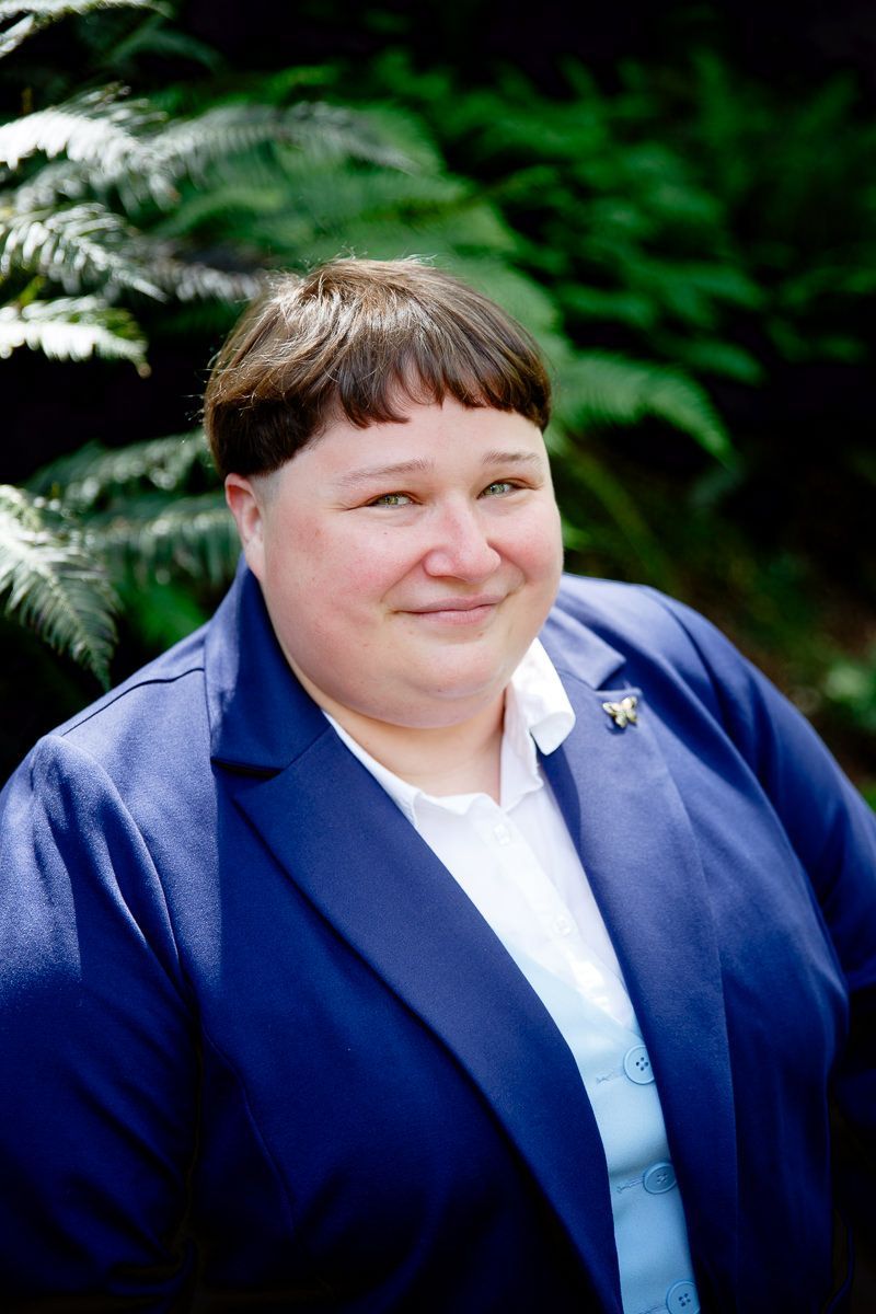 Mary Tongel headshot