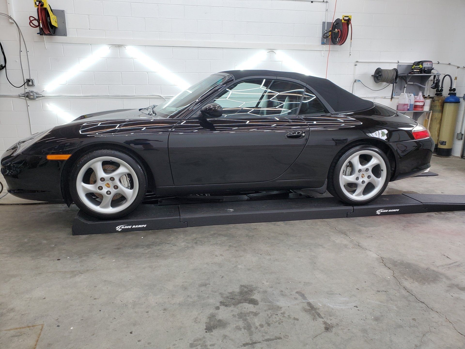 jaguar-exterior-detailing