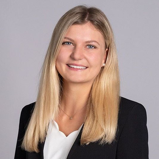 Christina Lippacher Christina Lippacher