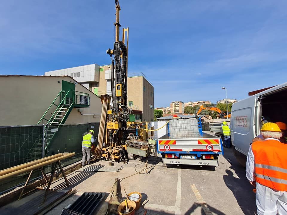 Sondaggi geologici geotecnici
