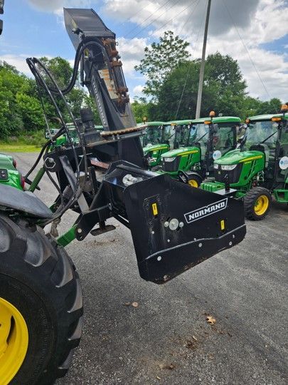 Normand Inverted Snowblower with Viper Cutting Edge