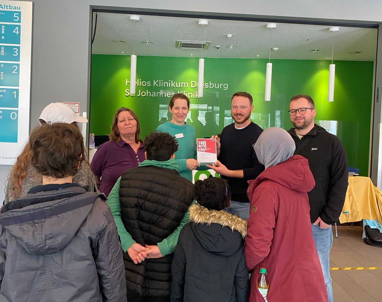 Überreichung der Türöffner-Auszeichnung in der Helios Klinik St. Johannes Duisburg