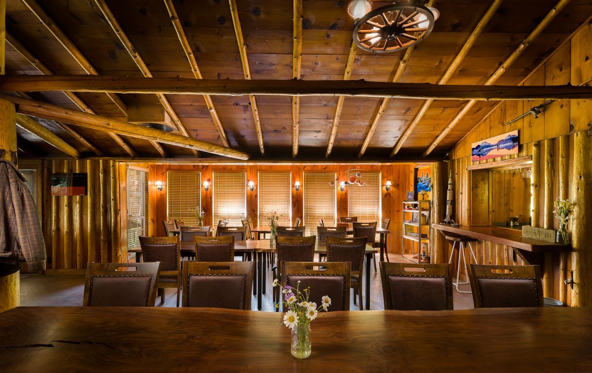 interior dining area of the half moon bay lodge