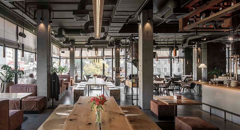 Sistemas de aire acondicionado tipo paquete en restaurantes. Instalación, diseño tipo industrial