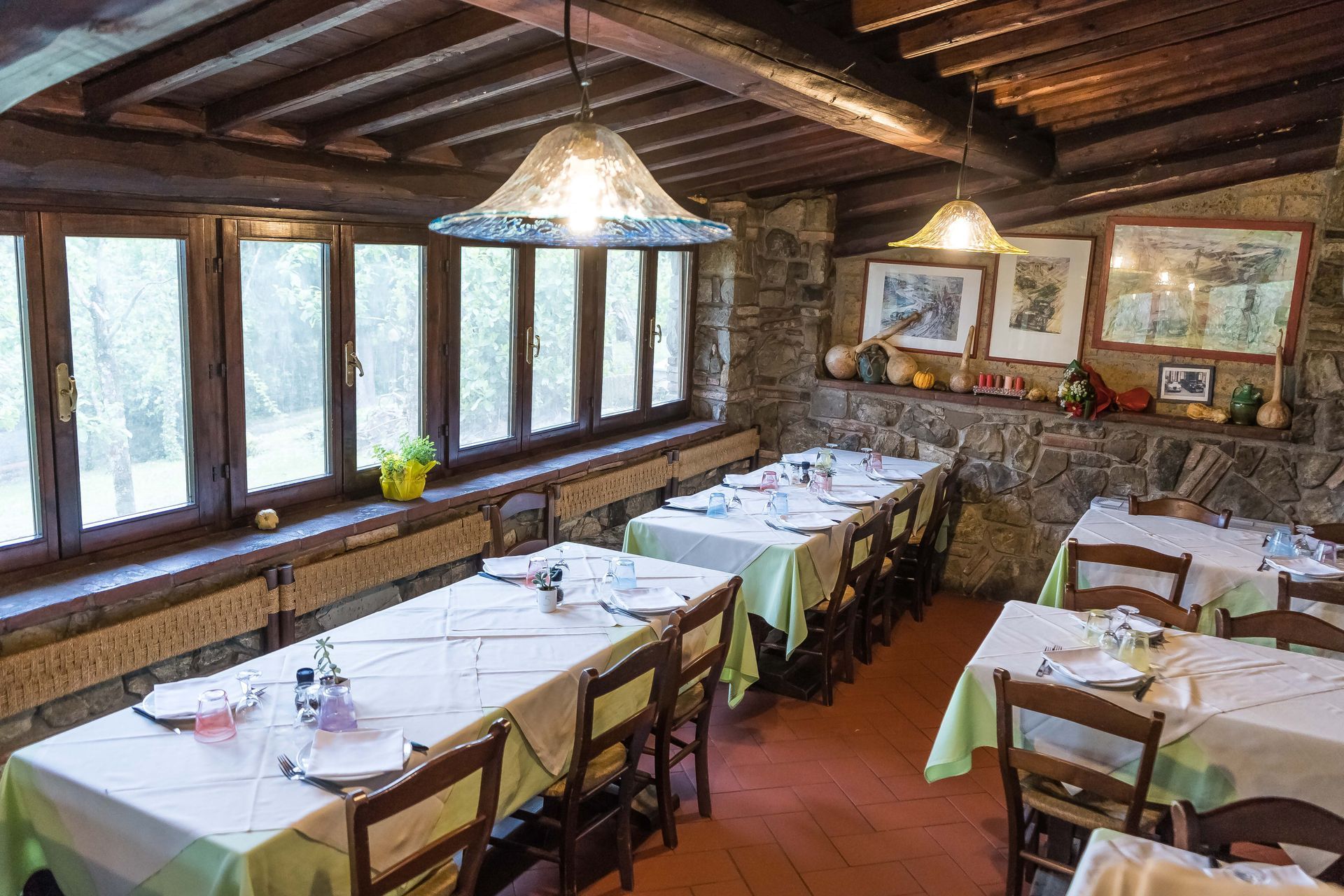 Set tables in the restaurant
