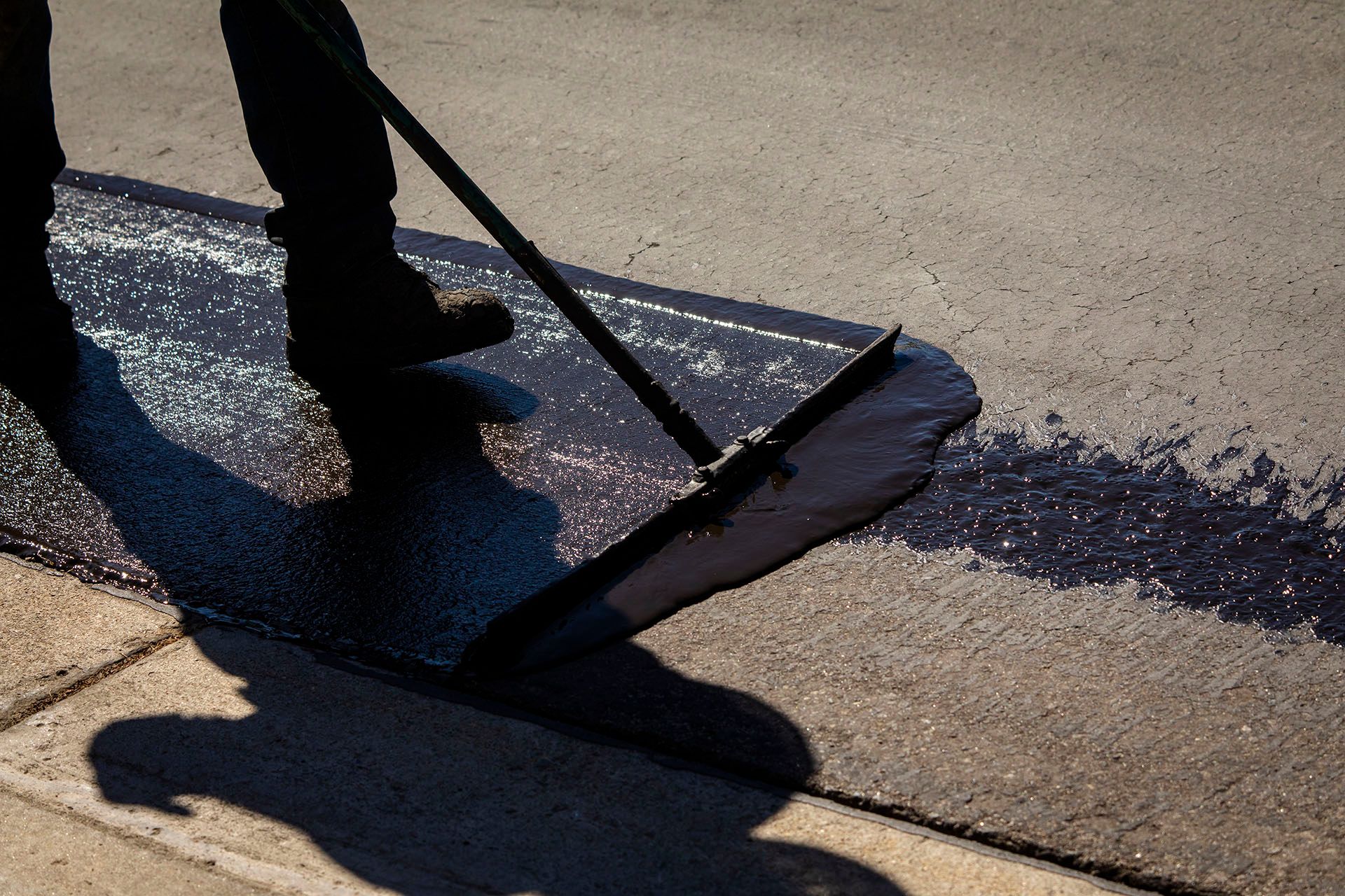Seal Coating Contractor — Wilmington, DE, New Jersey, Pennsylvania, Delaware — Progress Paving and Sealcoating