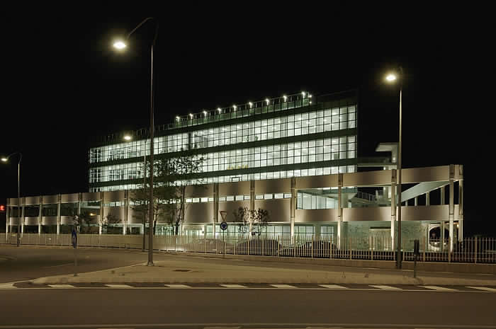 impianto elettrico e riscaldamento grande edificio