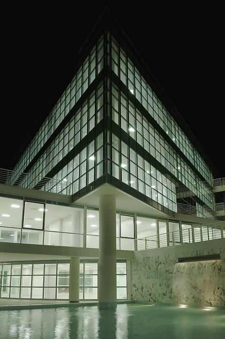 impianto illuminazione grande struttura