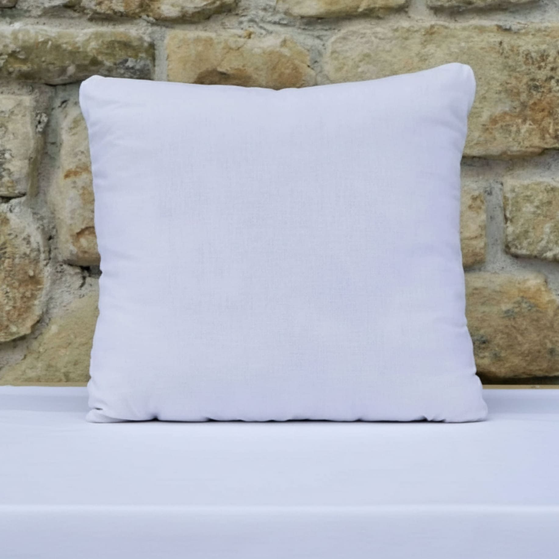 Coussin de garnissage, fait main au Pays Basque en laine 100 %.