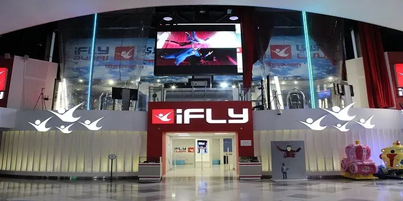 ou're INsafe hands. When you fly with iFLY Dubai, you're in safe hands.