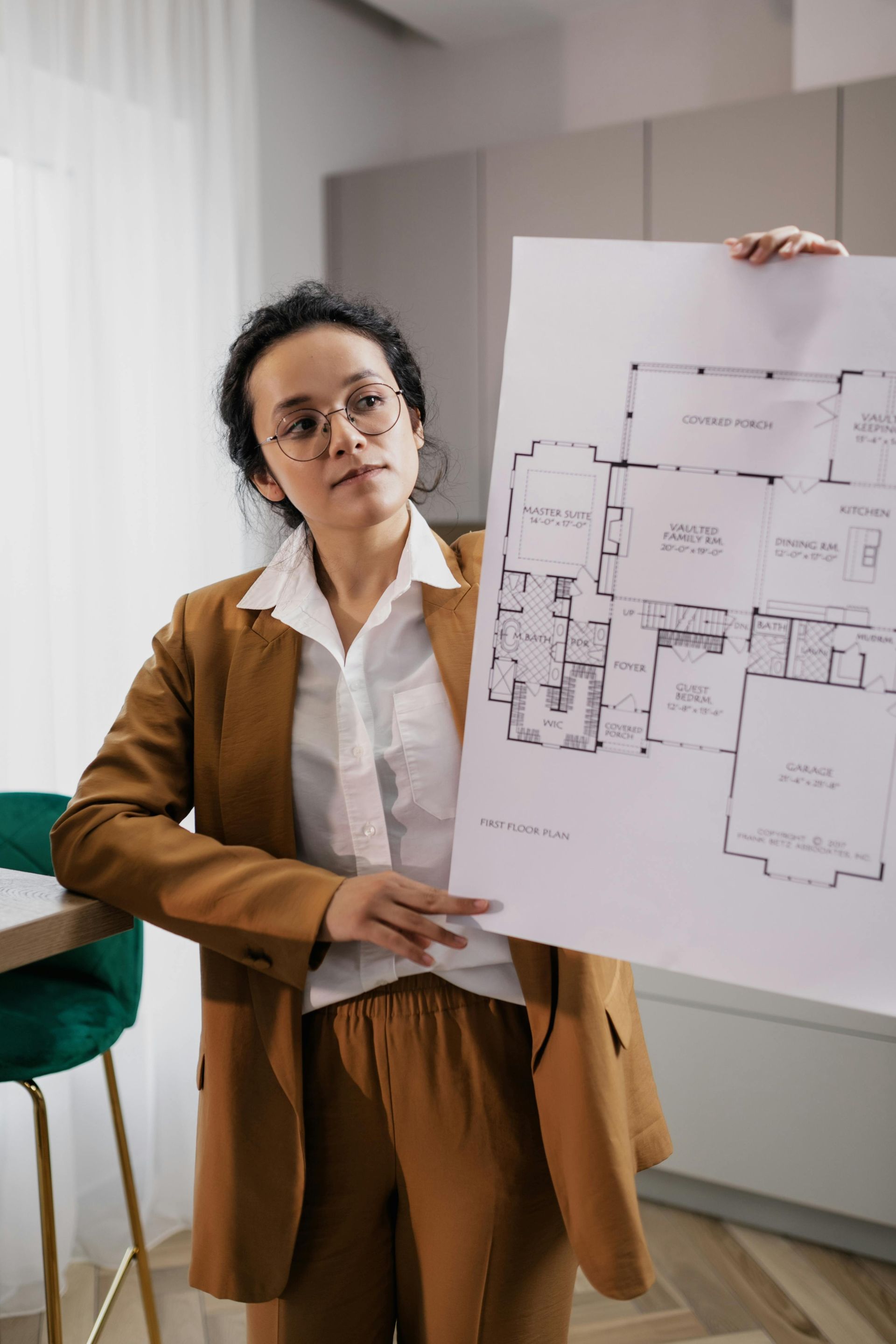 the fee for managing property in Dubai ranges from 5% to 20%, depending on the property's value.