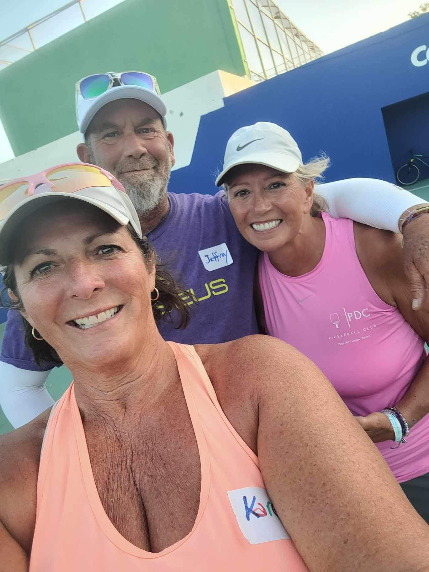 3 happy pickleball players in playa del carmen, Mx from the play delcarment picklball club