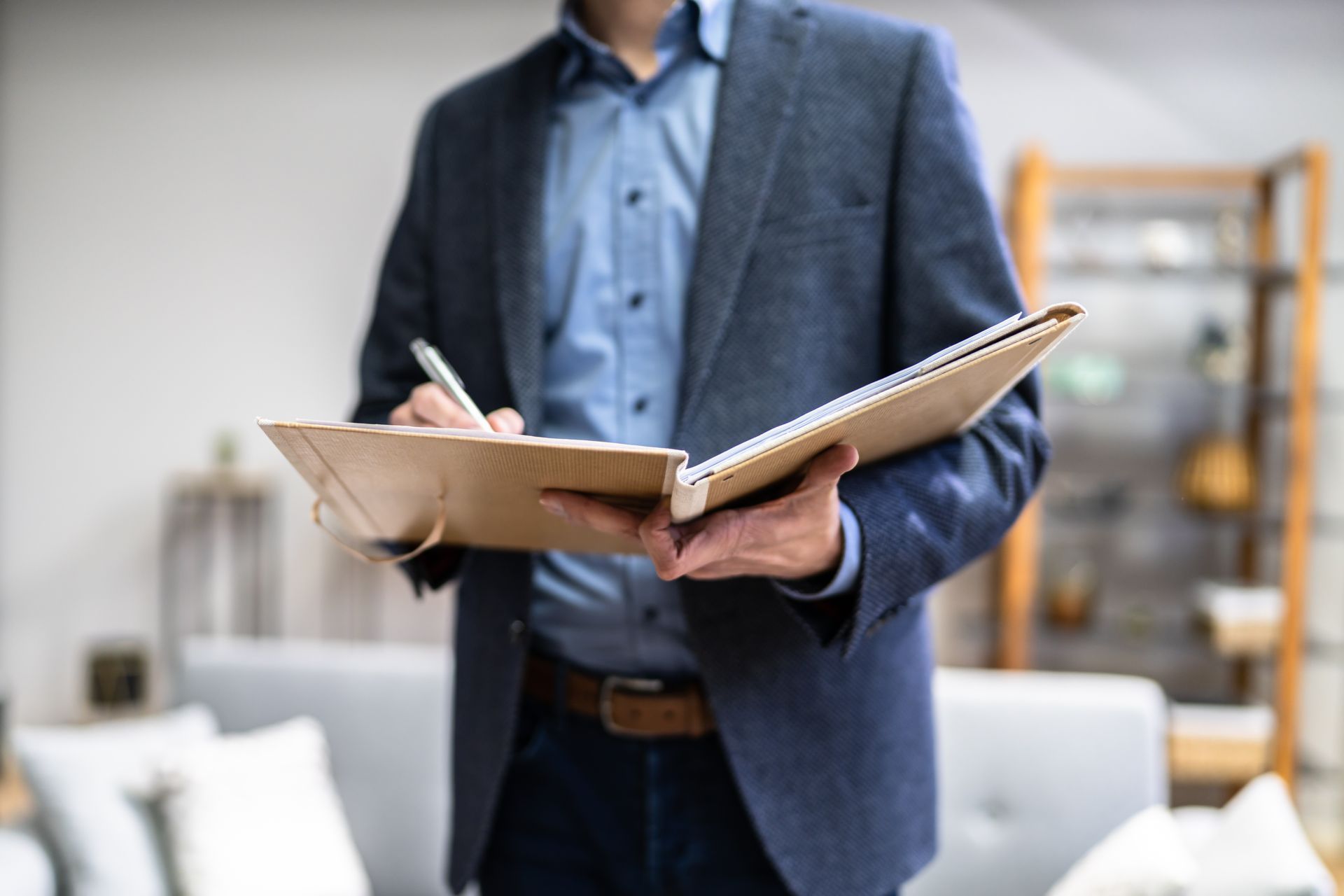 Man holding the documents