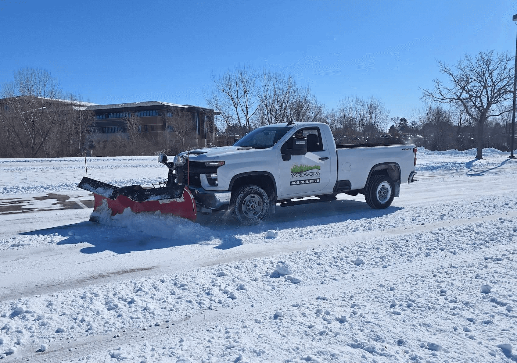 Lawn Care Lincoln NE, Lawn Mowing Company, Fertilizing