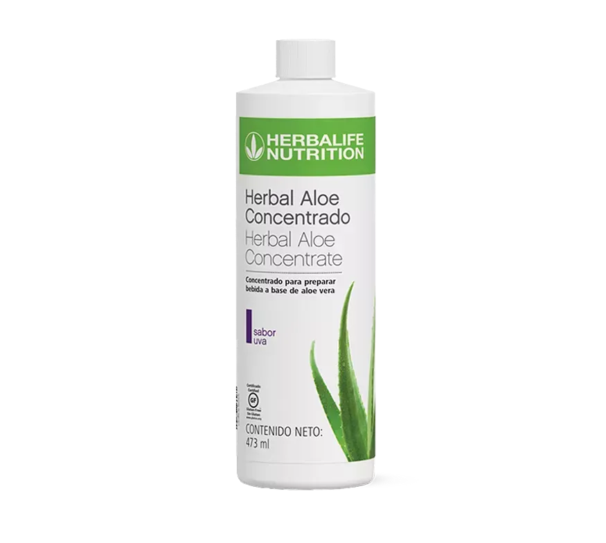 Botella de concentrado de aloe vera de Herbalife Nutrition. Botella blanca con etiquetas verdes y blancas.