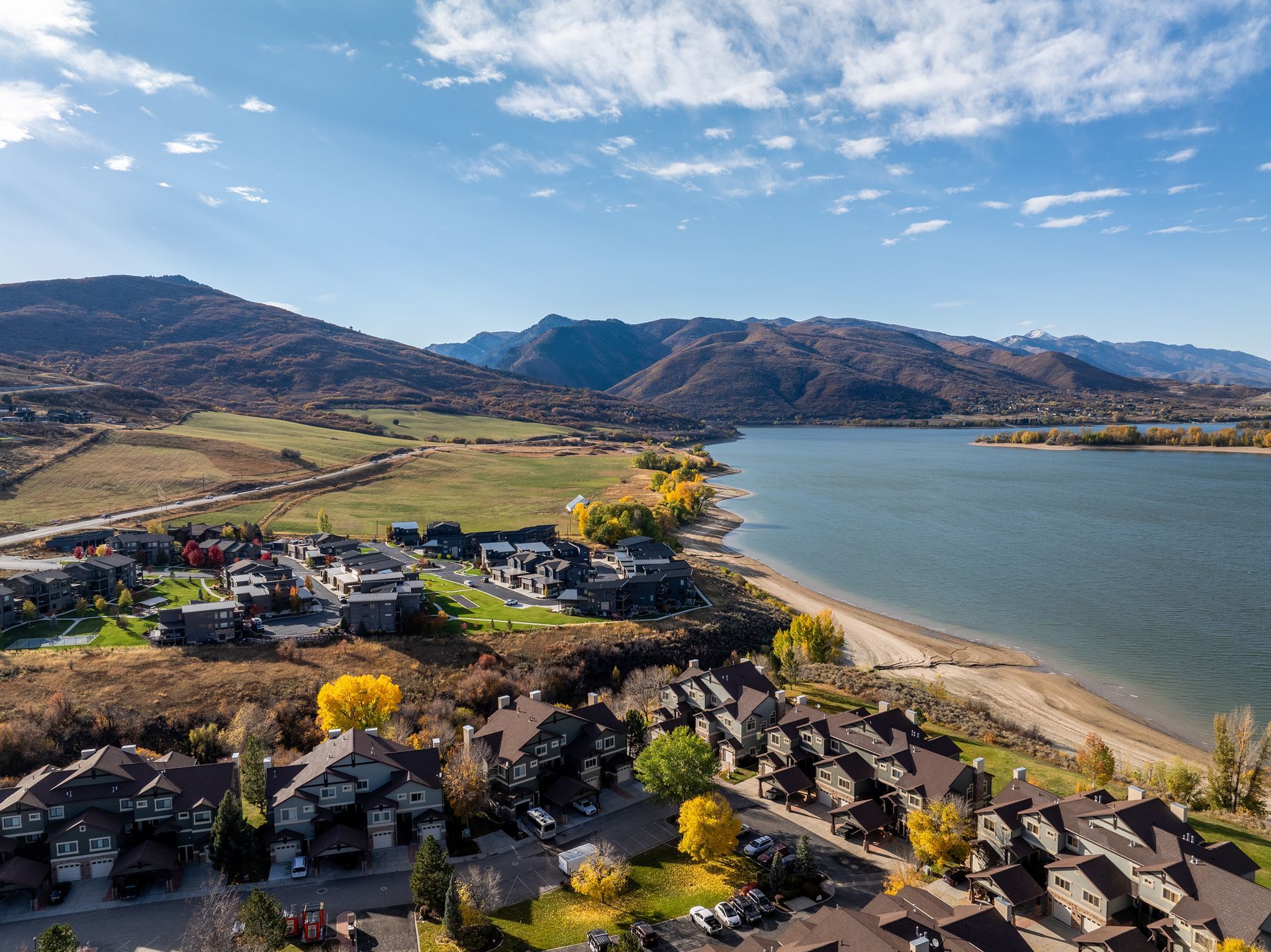 Lakeside Village Community Next to Pineview Reservoir