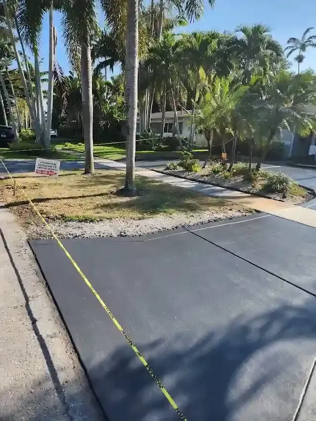 Commercial concrete contractor in Plantation Resort