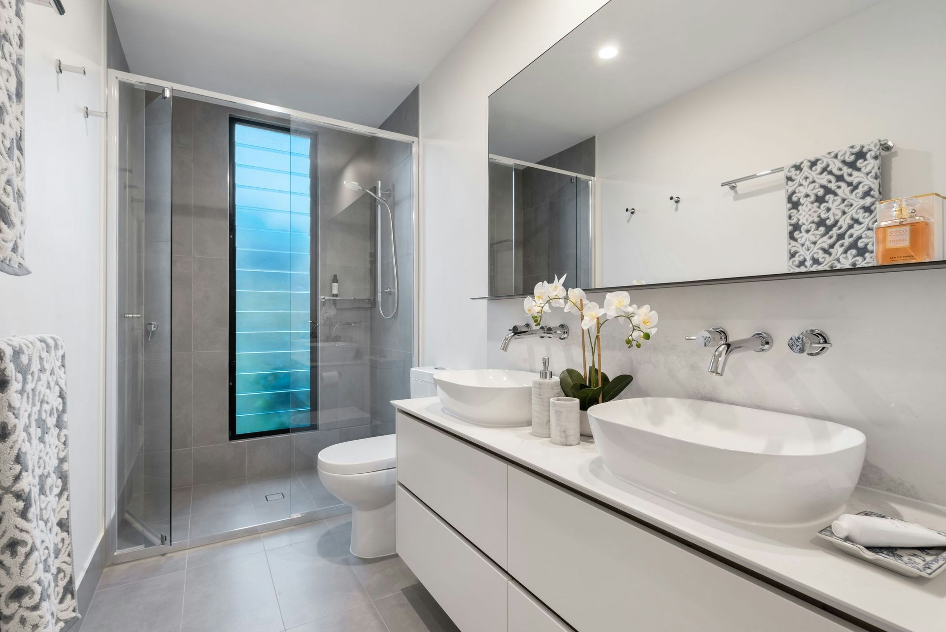 tub to shower conversions services in new hampshire