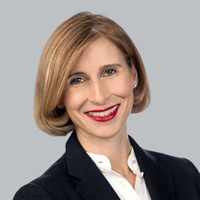 Daniela Schilling, Vogel IT-Akademie