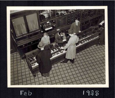 Harvey and Lewis store in 1938