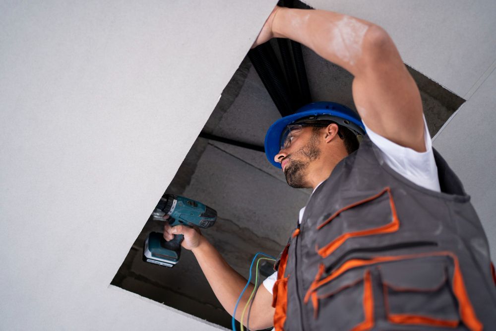 how-to-fix-a-water-damaged-ceiling
