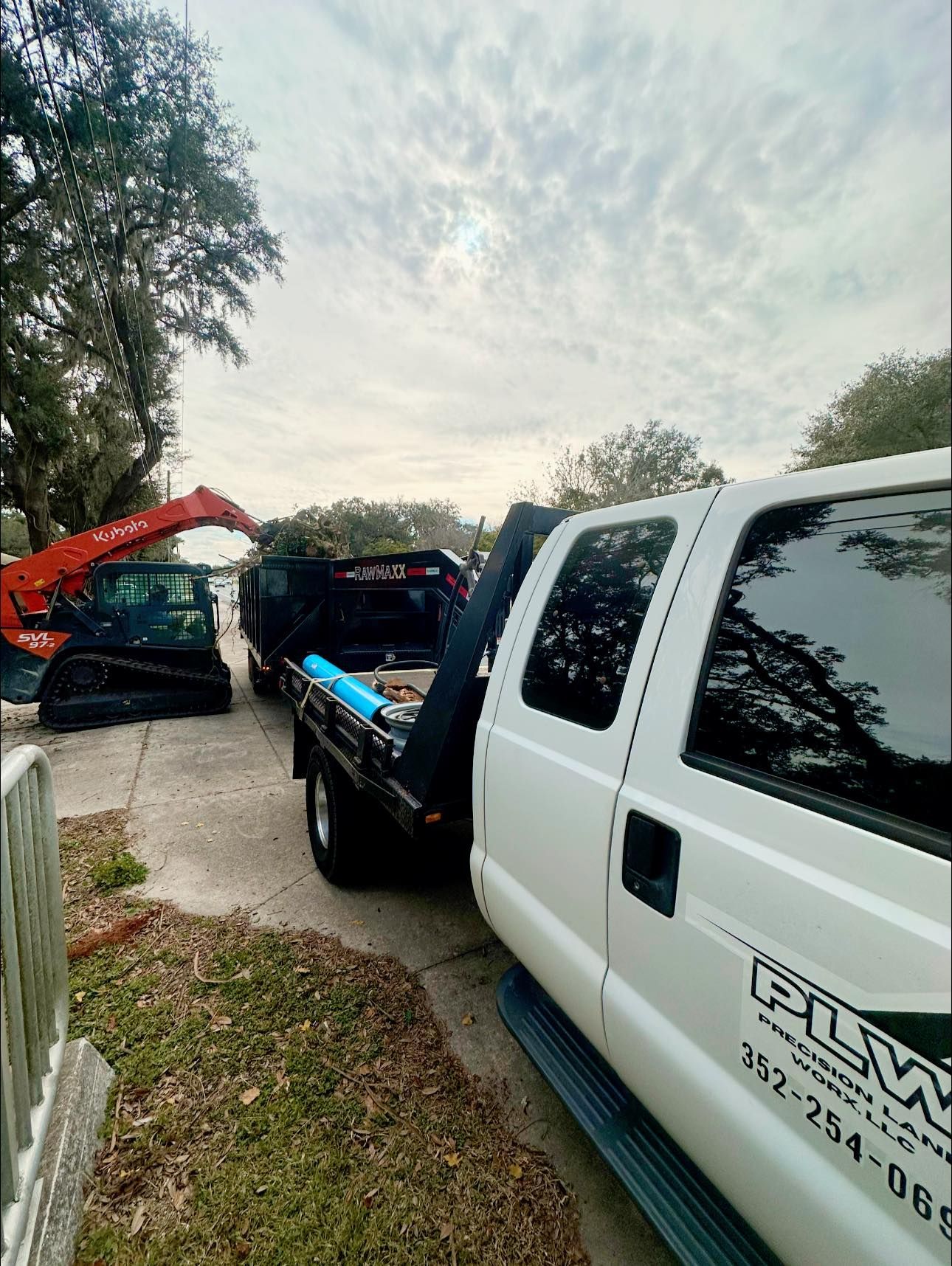Excavating Contractor Gallery 04 in Bushnell, FL