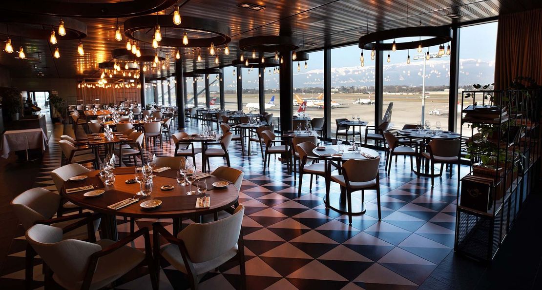 Restaurant Le Chef, Vue de l'aérodrome