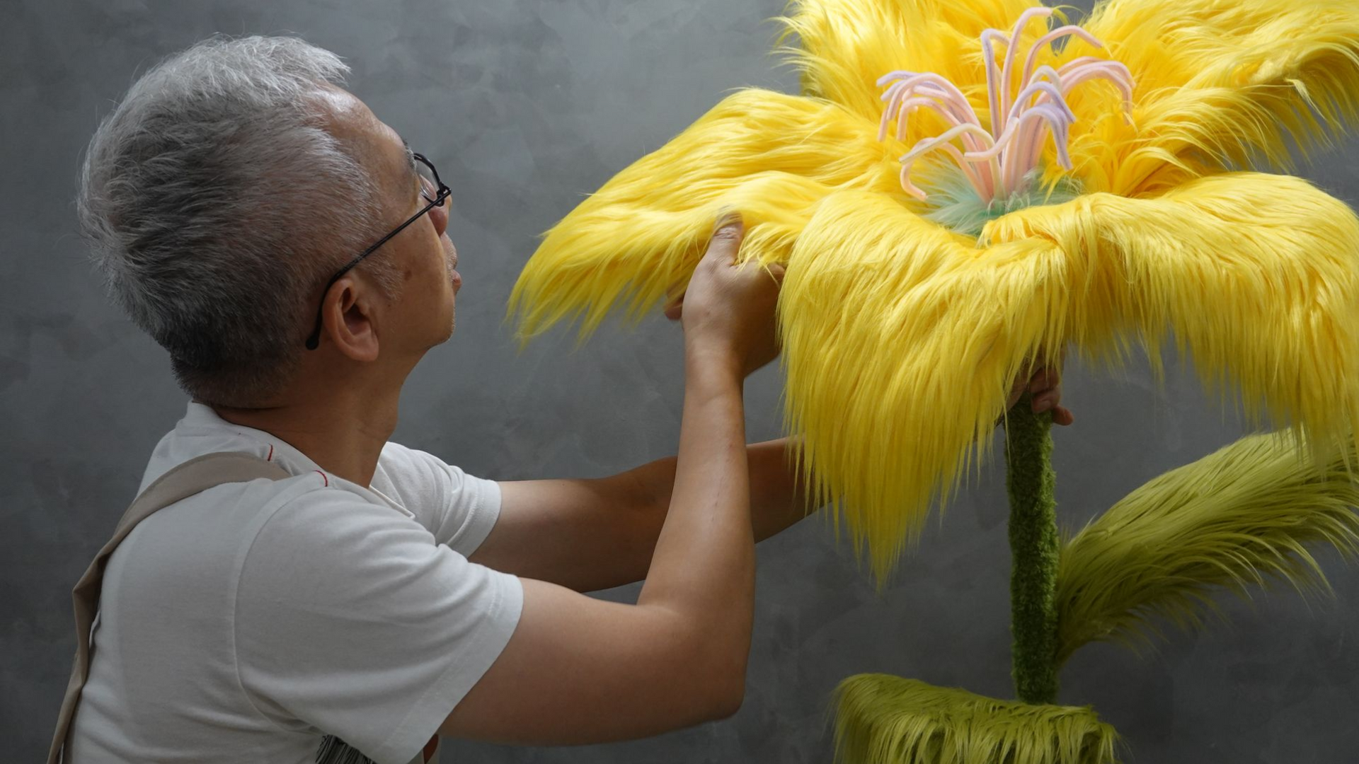 巨型花場佈