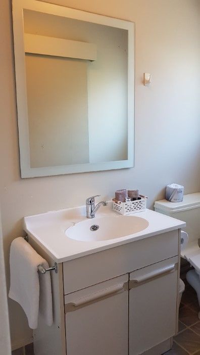 8 Wallace Court Motel - 1 Bedroom Apartment
