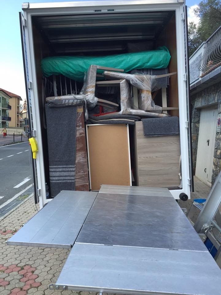 trasloco arredo ufficio