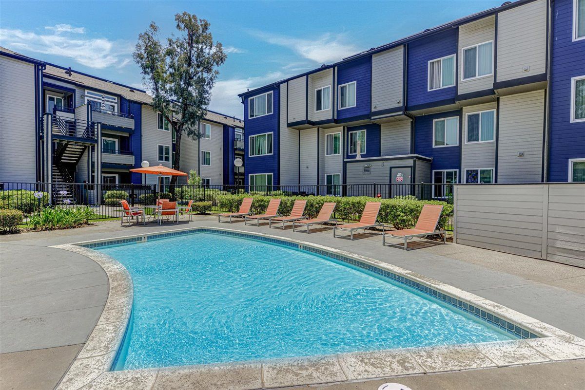River House Apartment Homes photo gallery