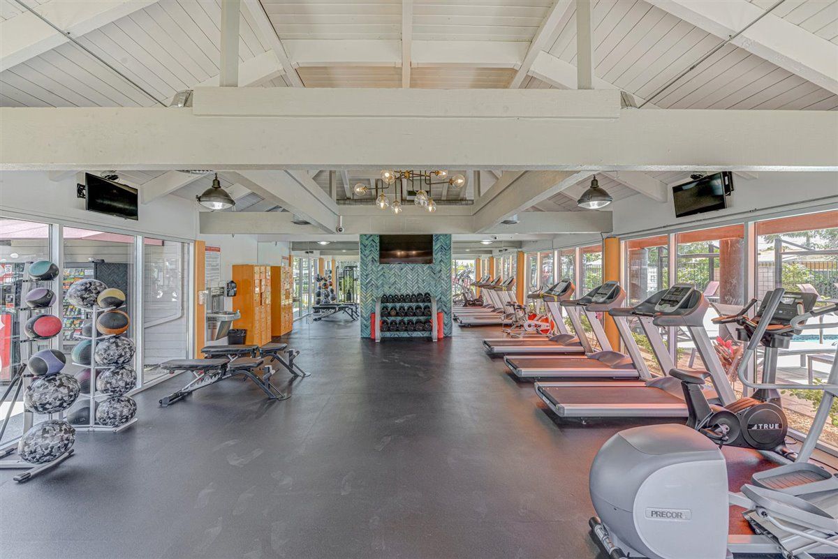 River House Apartment Homes Community Amenities gallery