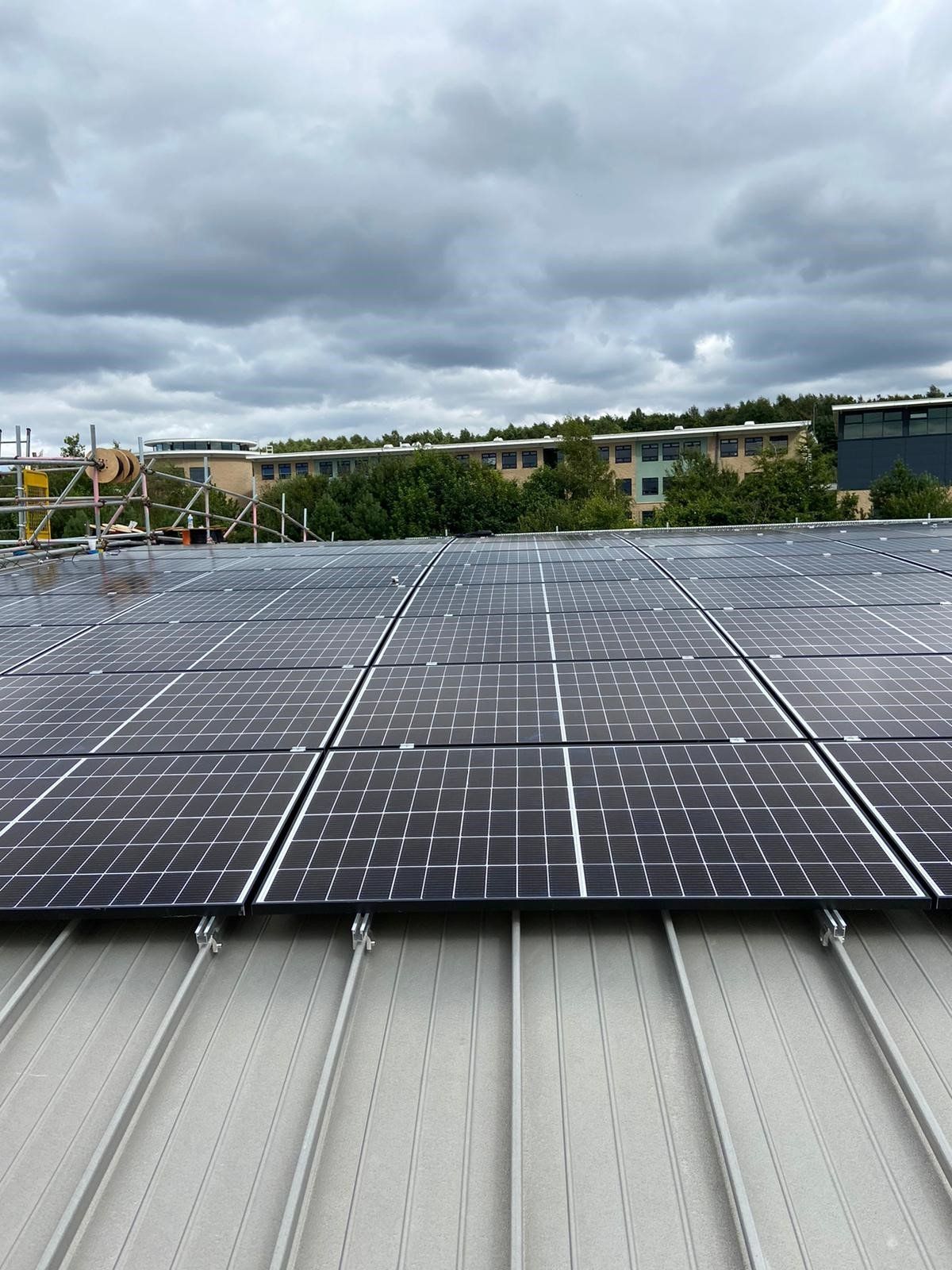 leeds john charles sports centre solar installation