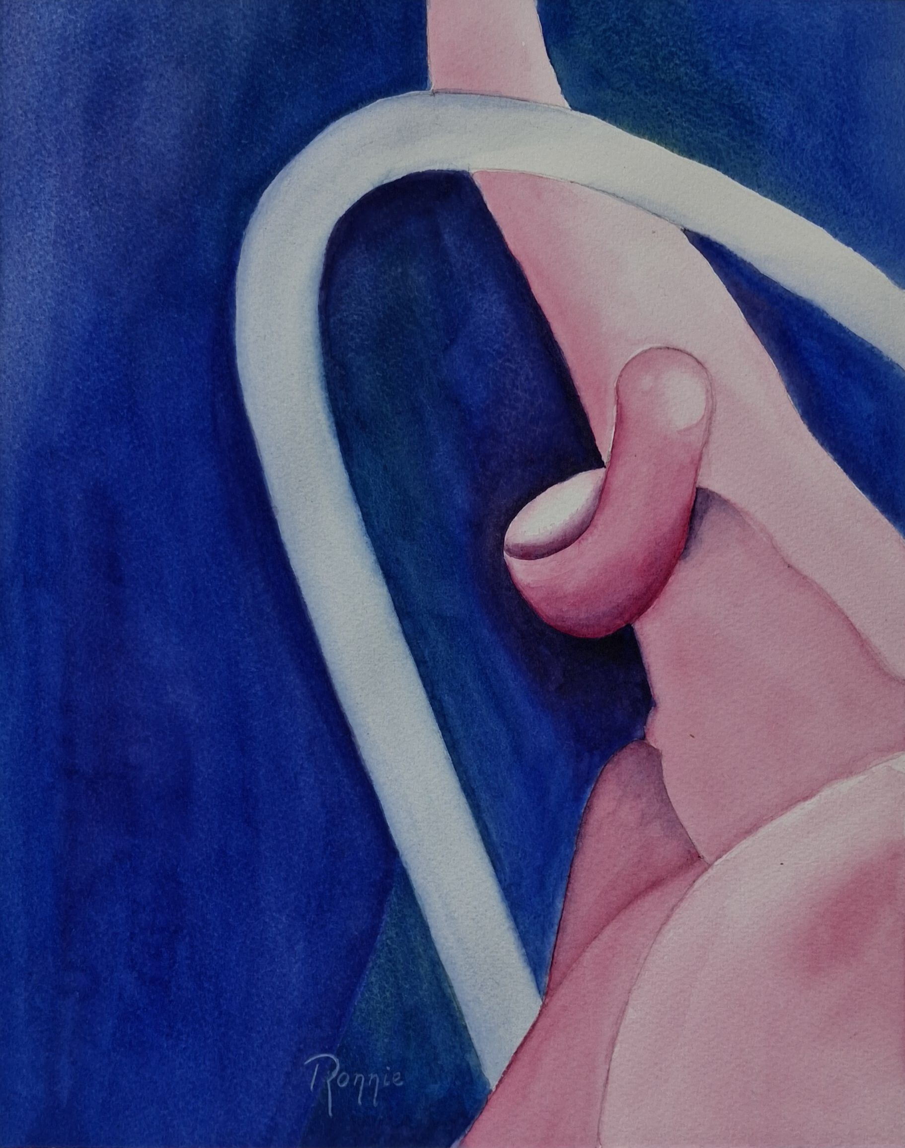 Inner Bloom VII Holding Within, aquarel met roze vormen die een binnenruimte omsluiten tegen een diepblauwe achtergrond